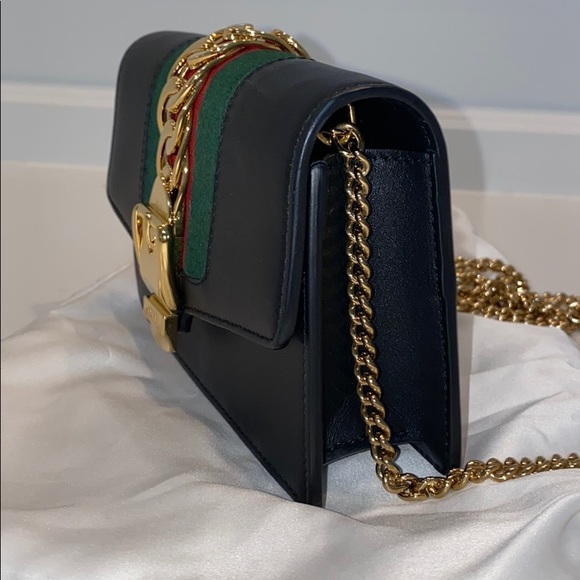 ❌SOLD❌Gucci - Sylvie leather super mini bag - Picture 6 of 10